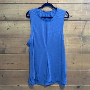 Nike Yoga active tank Blue sz L